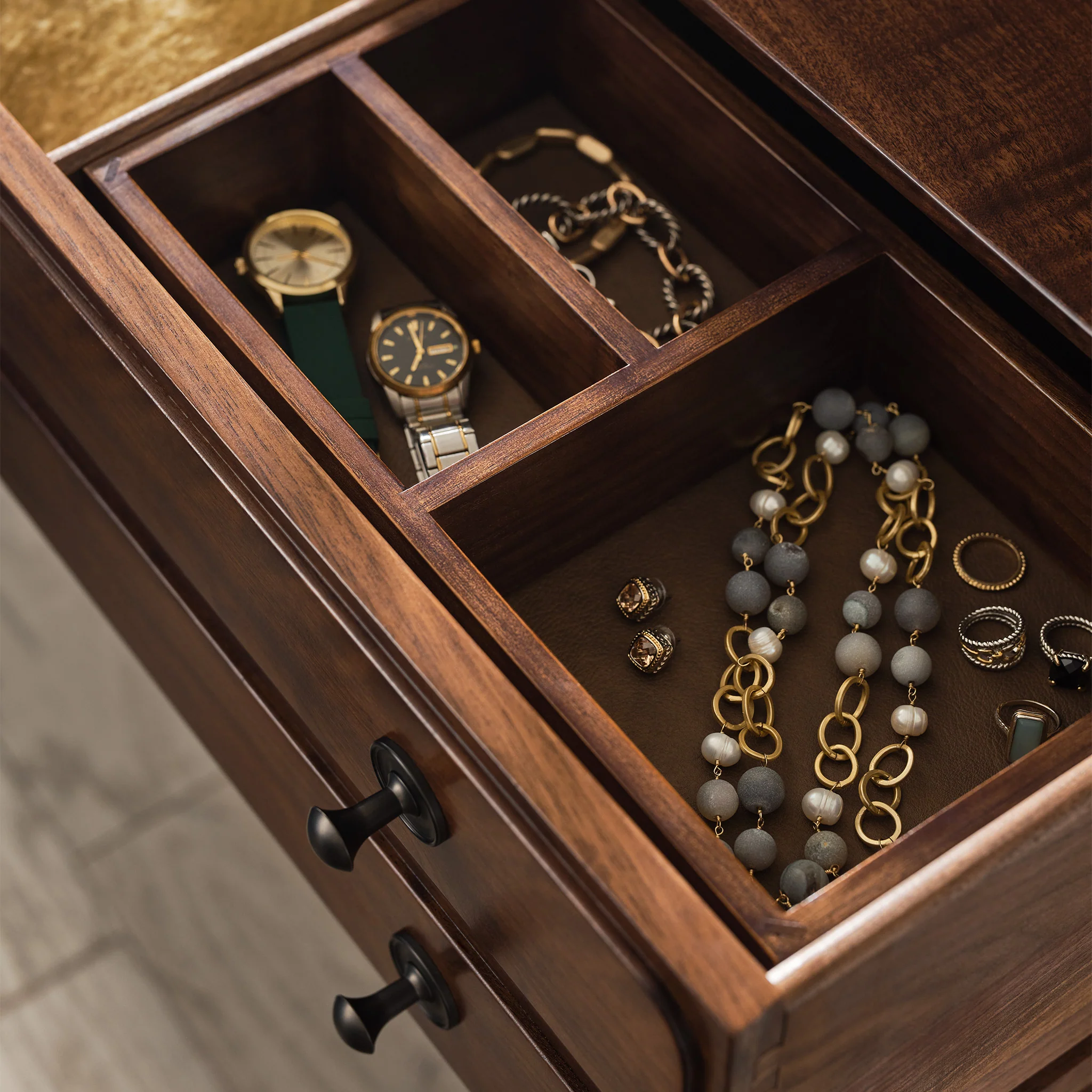 Hudson Valley Six-Drawer Dresser - Image 5