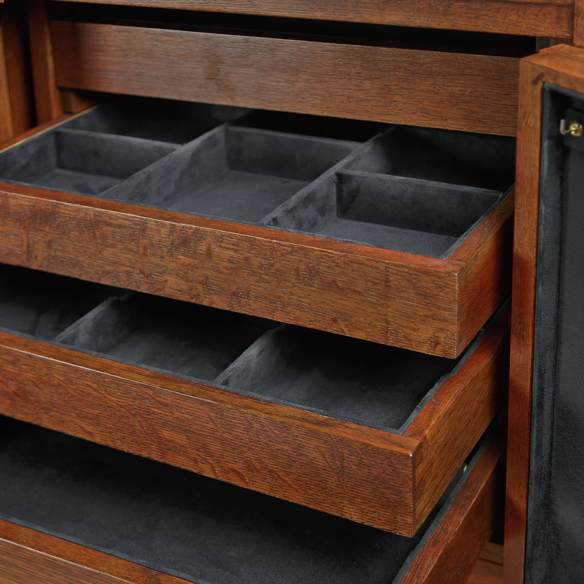 Mission Rose Jewelry Chest - Image 10