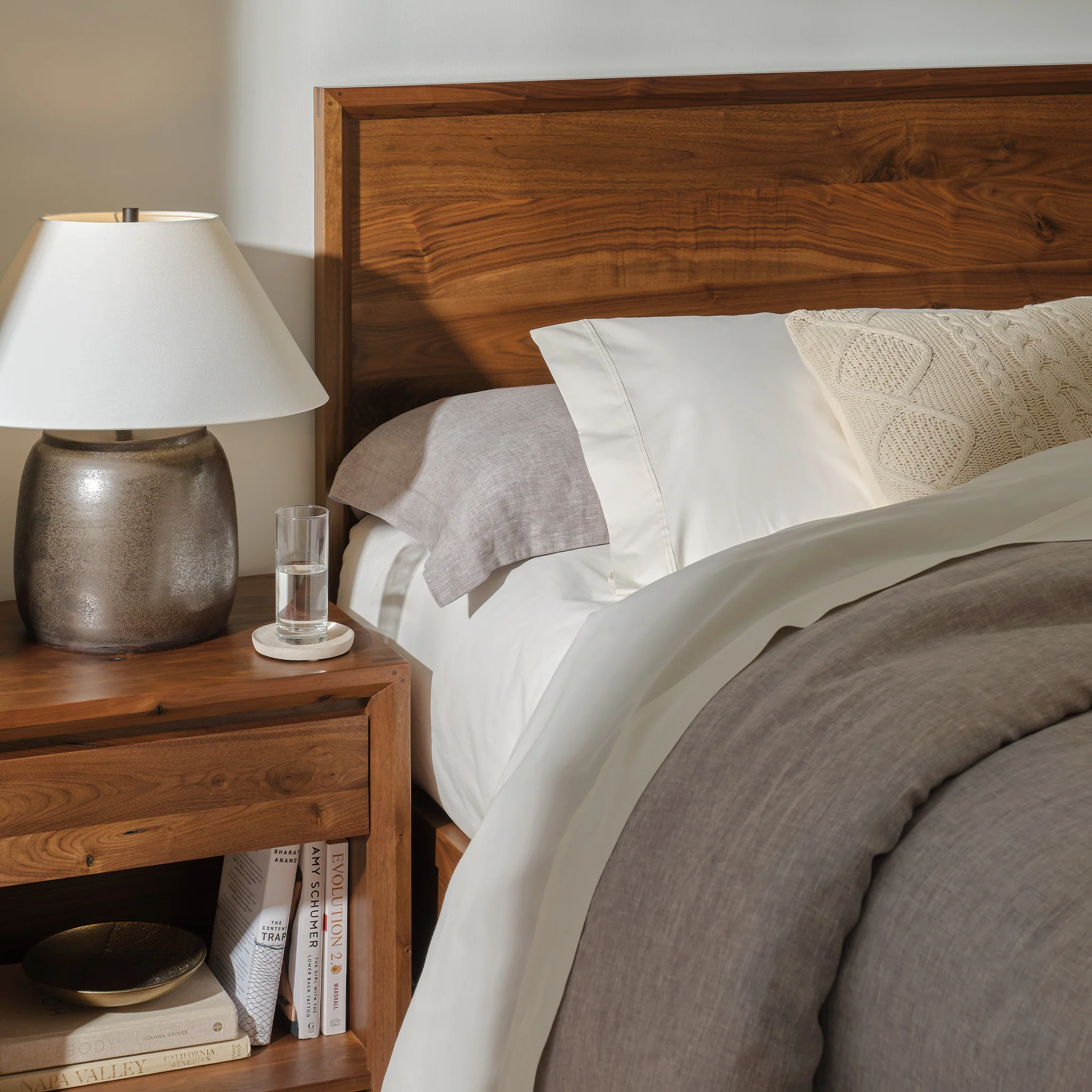 Saranac Bed - Image 13