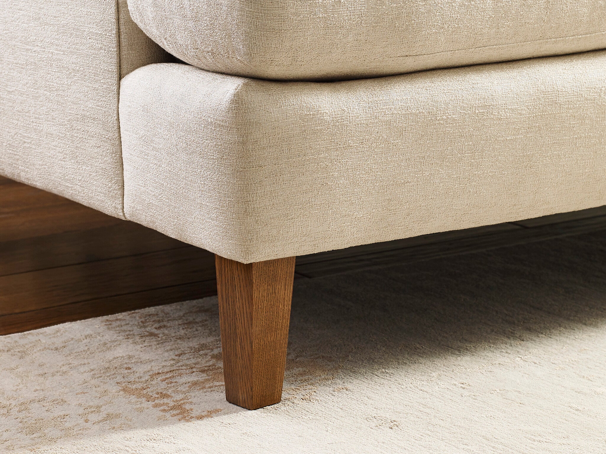 Surrey Hills Ottoman - Image 3