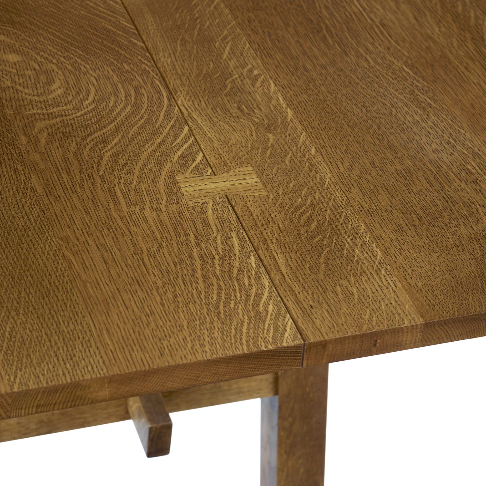 Surrey Hills Trestle Dining Table - Image 11