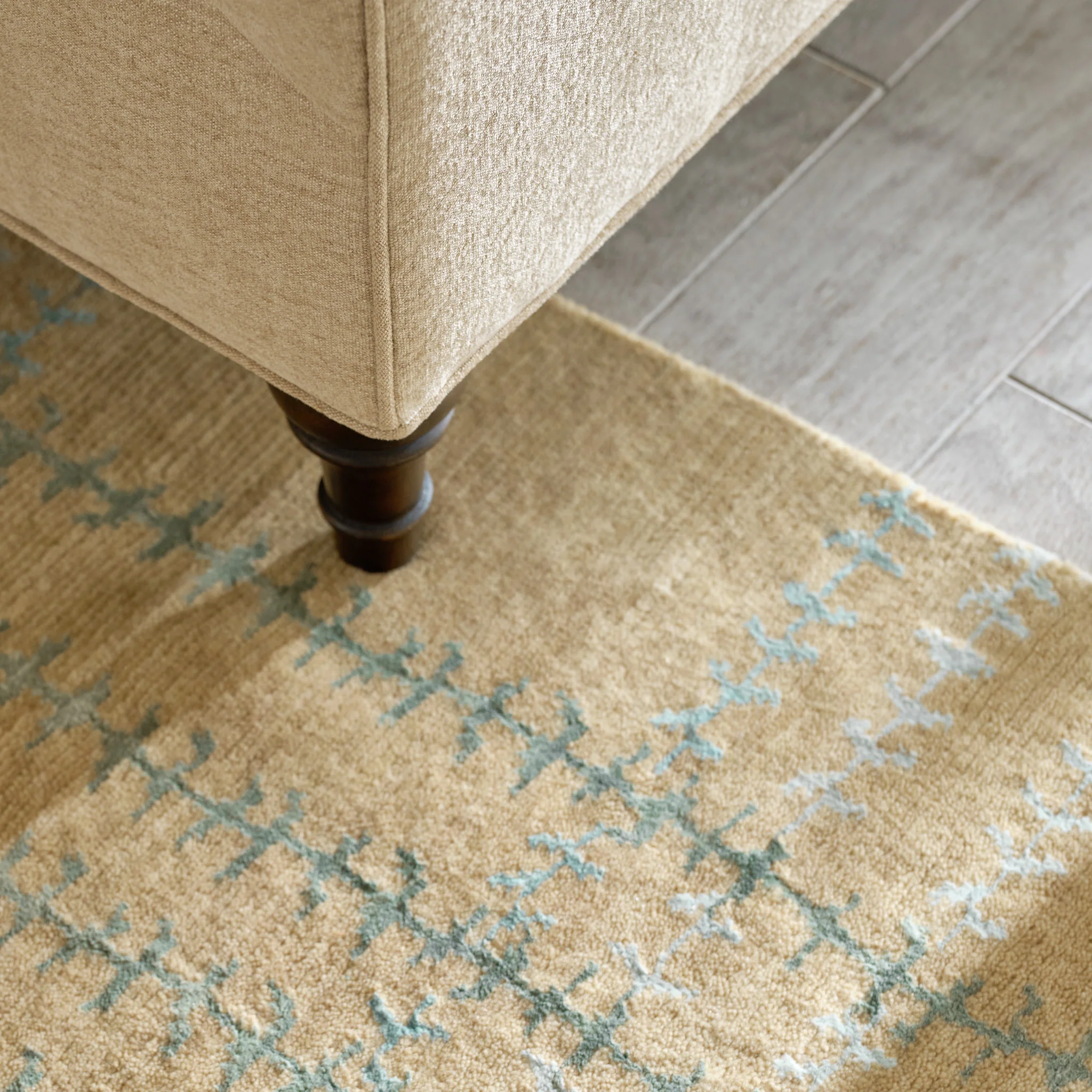 Whipstitch Plaid Rug - Image 3